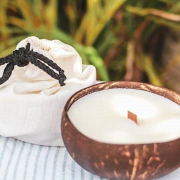 Perlas de cera de coco Freedom para hacer velas – Cuentas de cera de coco  para microondas – Suministros de primera calidad para hacer velas de coco